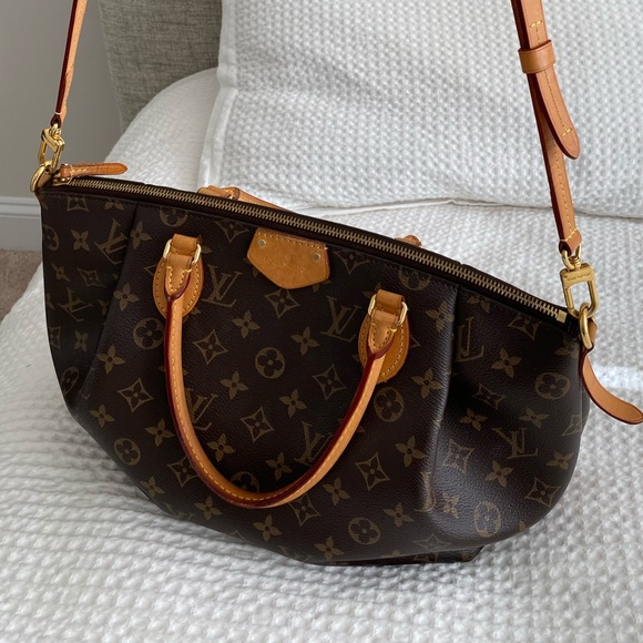 Louis Vuitton TURENNE MM Monograph Bag - Picture 1 of 15